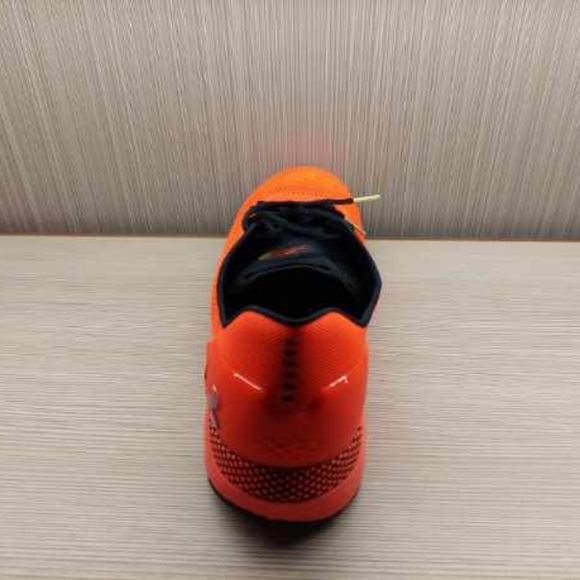 Mens 15 BRAND NEW (without ths box) Orange Under Armour HOVR sneakers. - Picture 3 of 4